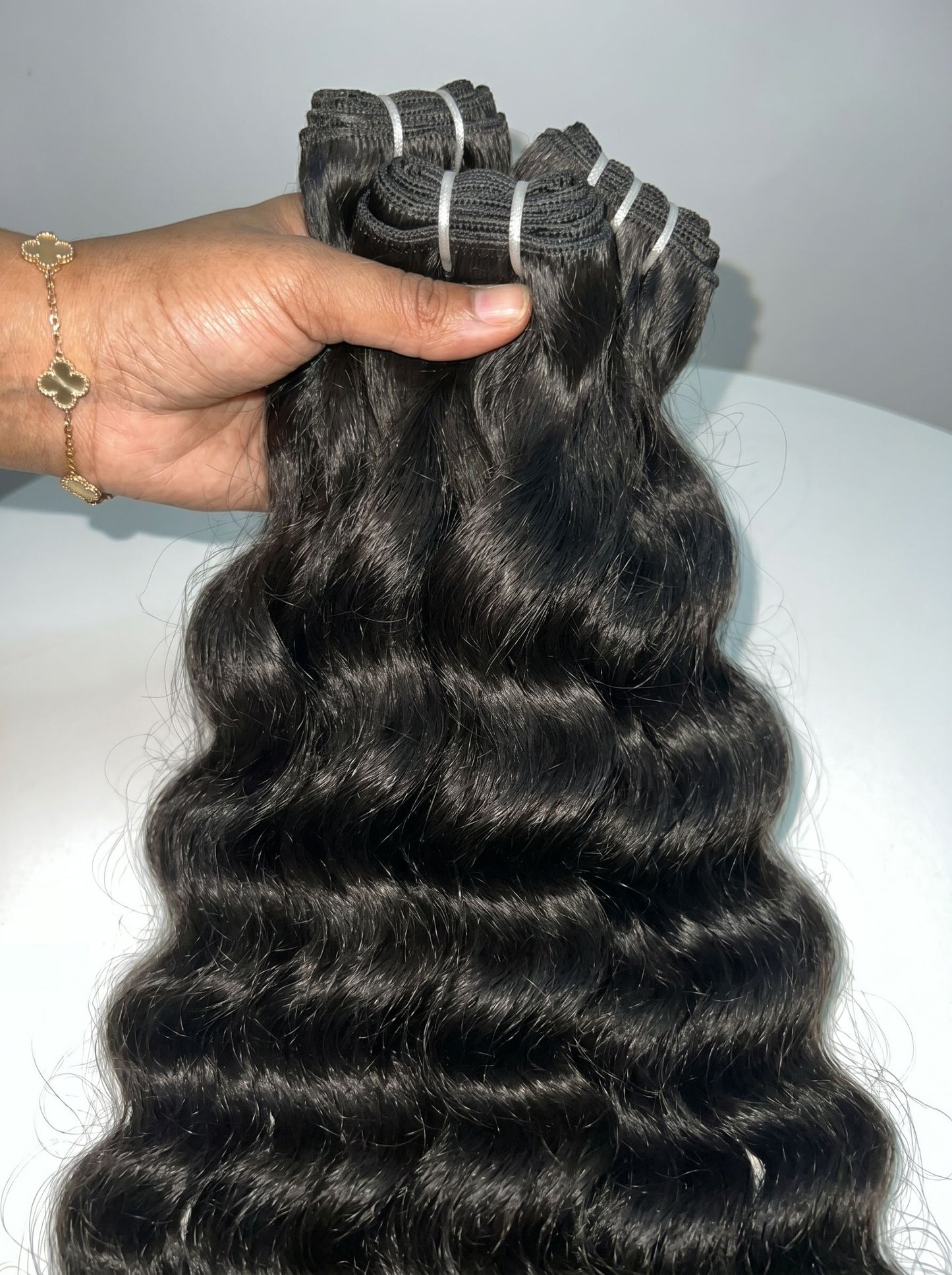 Opulent Curly